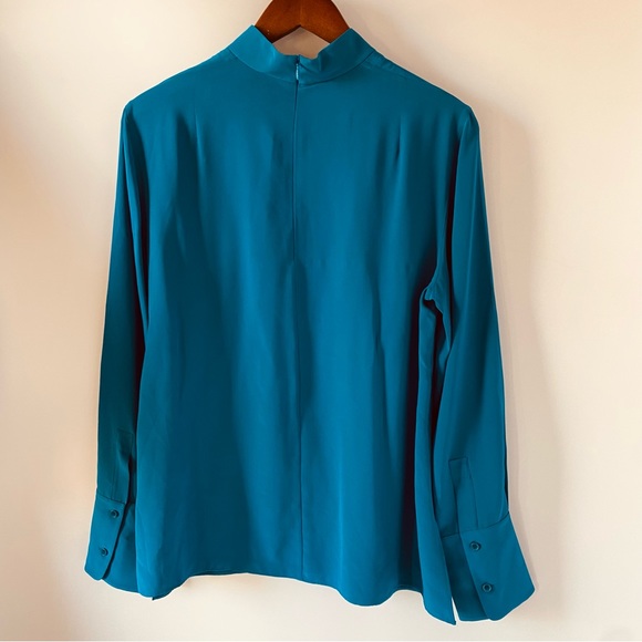 Akris Punto Stand-Collar Cutout Silk Blouse SZ 8 - Picture 4 of 8